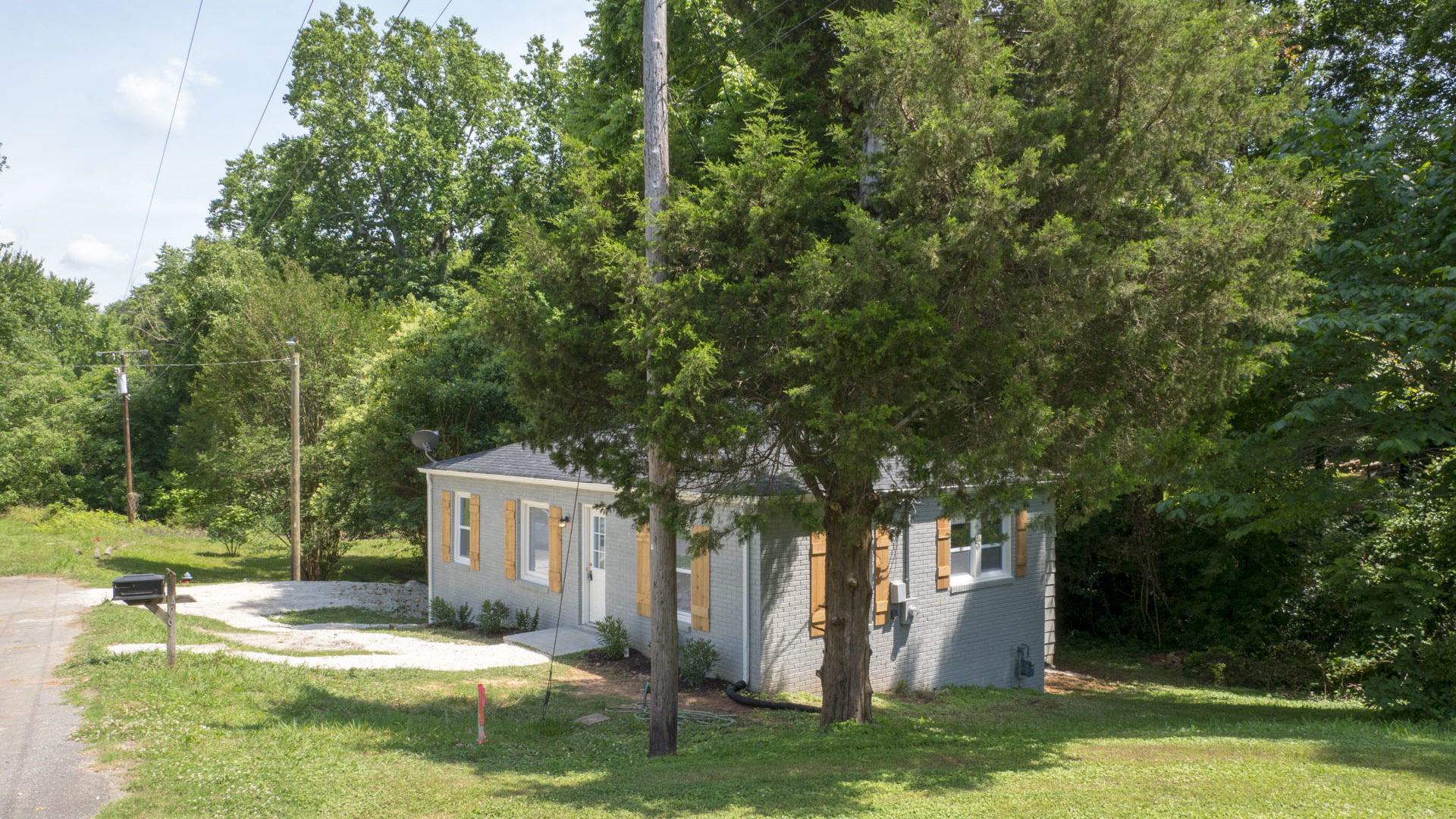406 Louise Ave Belmont NC 28012
