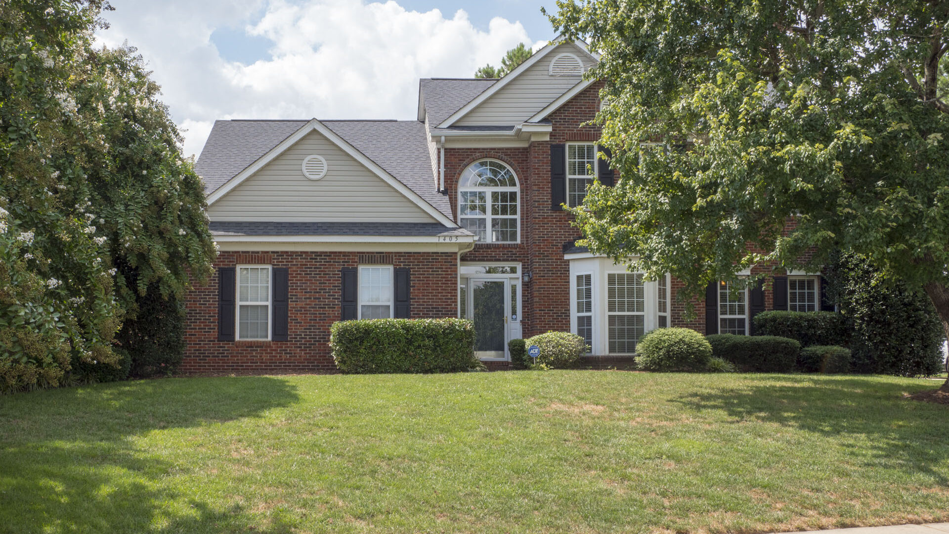 1405 Crestgate Dr Waxhaw NC 28173 Martha Whalley NextHome Providence