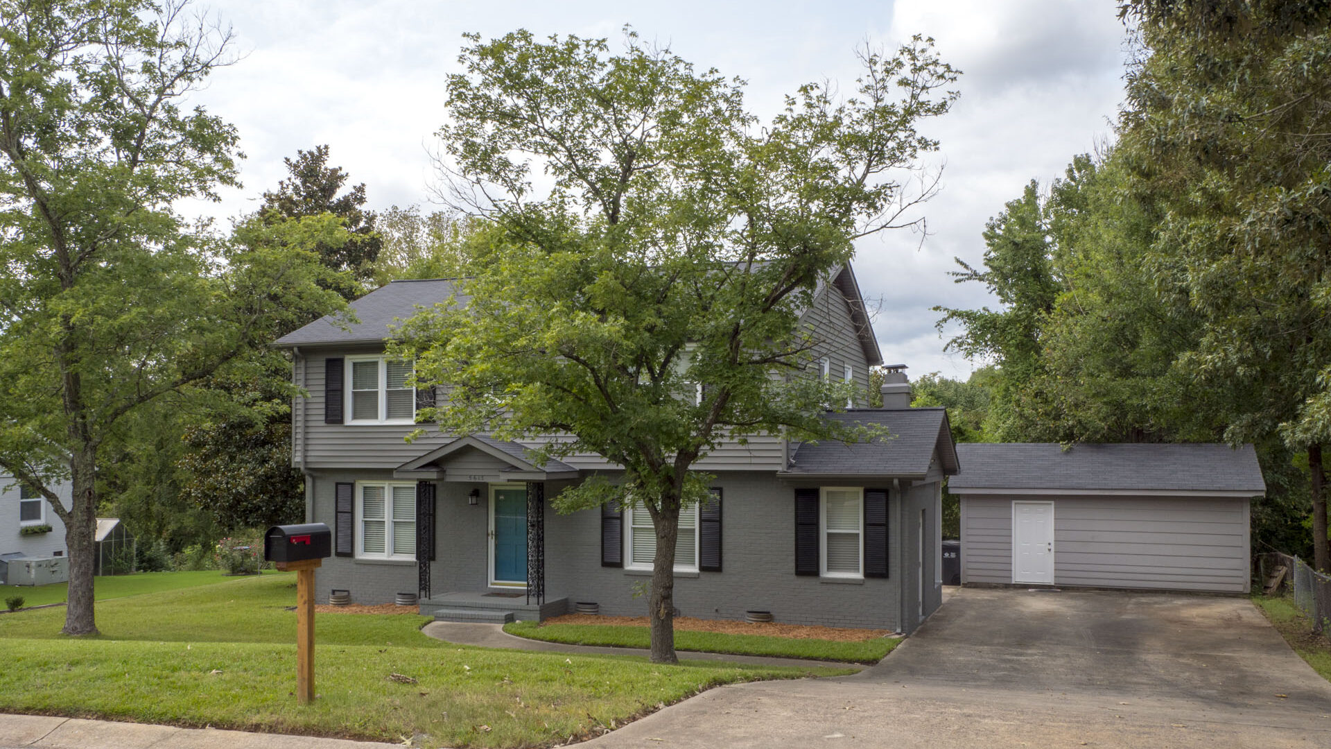 5617 Cherrycrest Ln Charlotte NC 28217 Adam Barton Lake Norman