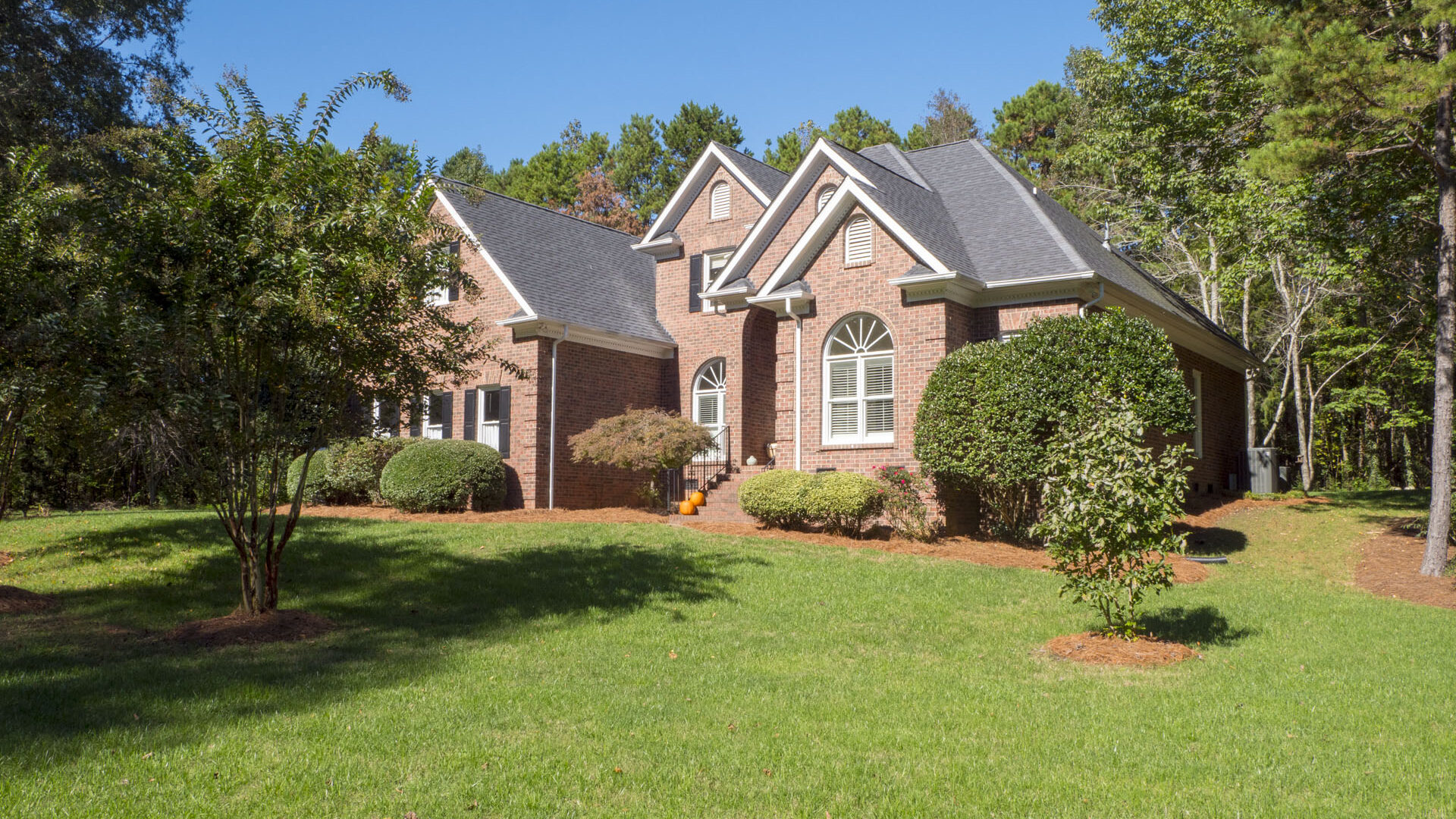 5024 Cambridge Oaks Dr Matthews NC 28104