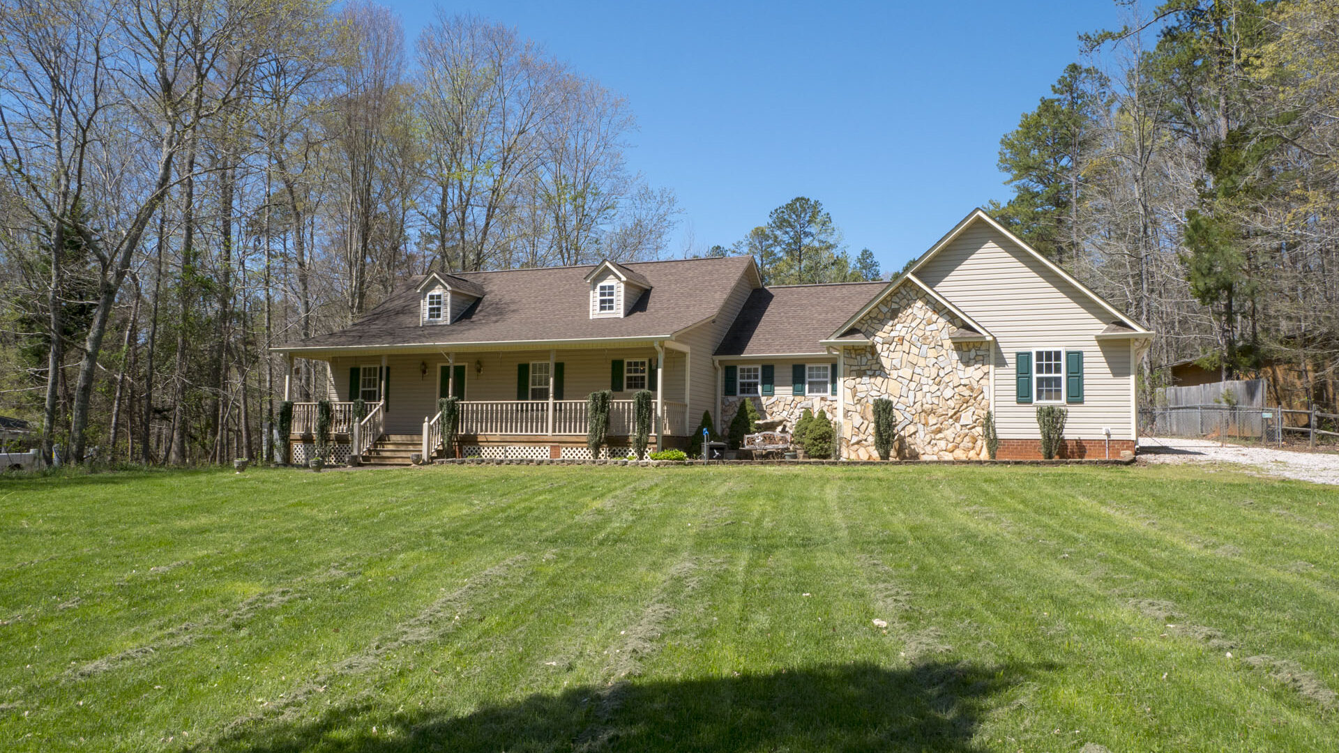 10102 Timber Hitch Dr Waxhaw NC 28173 Laura Arthur ProStead Realty