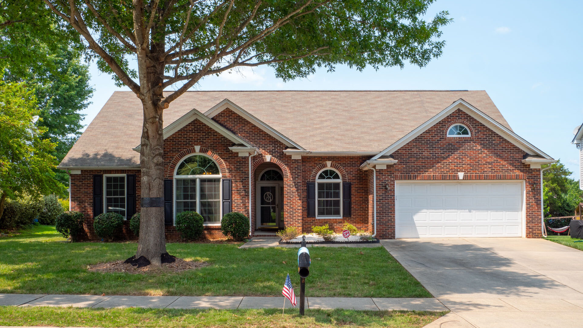 2015 Ln Matthews NC 28104 Tony Karak Better Homes and